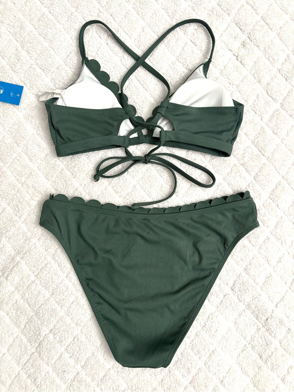 Cupshe Green Scalloped Bikini - S Top, M Bottom - Picture 5 of 8